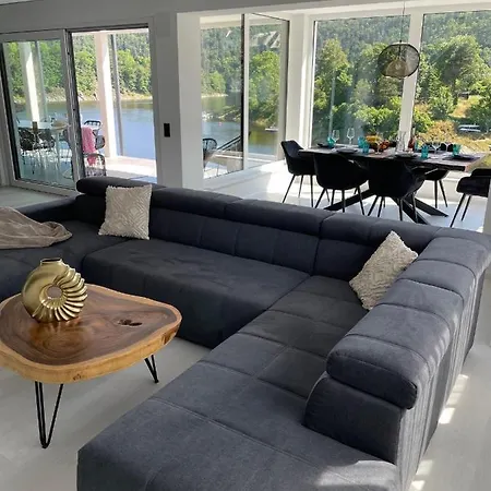 Saaldorf-ferienhaus Mit 6 45qm-120qm Direkt Am Thueringer Meer-bleilochtalsperre شقة