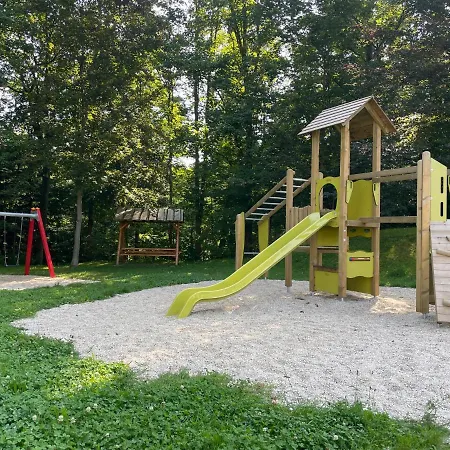 Saaldorf-ferienhaus Mit 6 45qm-120qm Direkt Am Thueringer Meer-bleilochtalsperre アパート