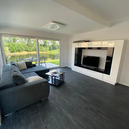 Saaldorf-ferienhaus Mit 6 45qm-120qm Direkt Am Thueringer Meer-bleilochtalsperre * バート・ローベンシュタイン