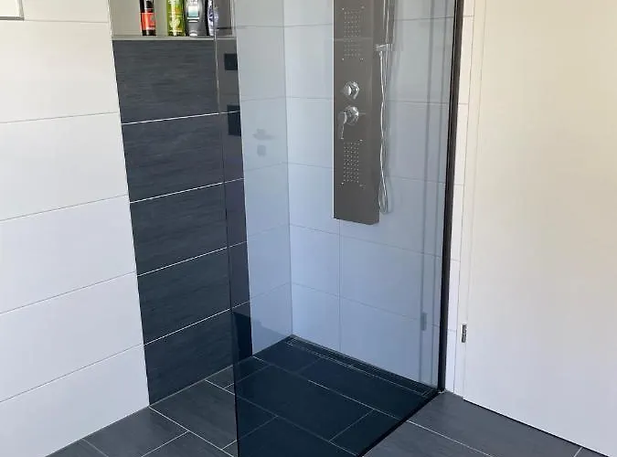 Saaldorf-ferienhaus Mit 6 45qm-120qm Direkt Am Thueringer Meer-bleilochtalsperre Appartement *