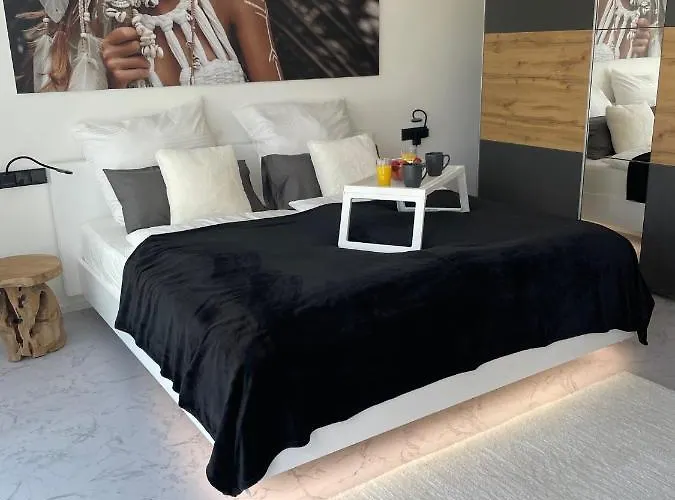 Saaldorf-ferienhaus Mit 6 45qm-120qm Direkt Am Thueringer Meer-bleilochtalsperre Appartement *