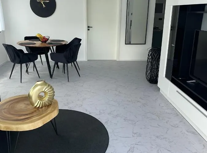 Saaldorf-ferienhaus Mit 6 45qm-120qm Direkt Am Thueringer Meer-bleilochtalsperre * Bad Lobenstein