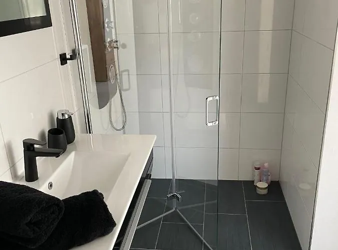 Saaldorf-ferienhaus Mit 6 45qm-120qm Direkt Am Thueringer Meer-bleilochtalsperre Appartement *